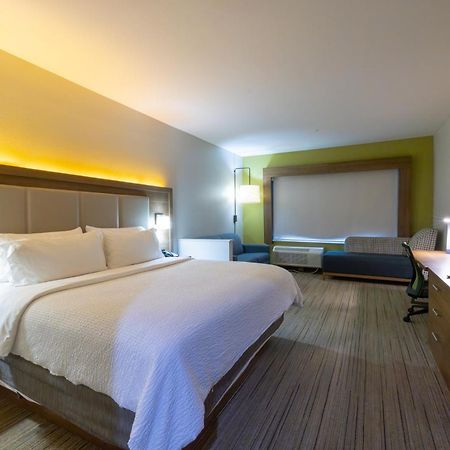 Holiday Inn Express & Suites Dallas Ne Arboretum Garland Buitenkant foto